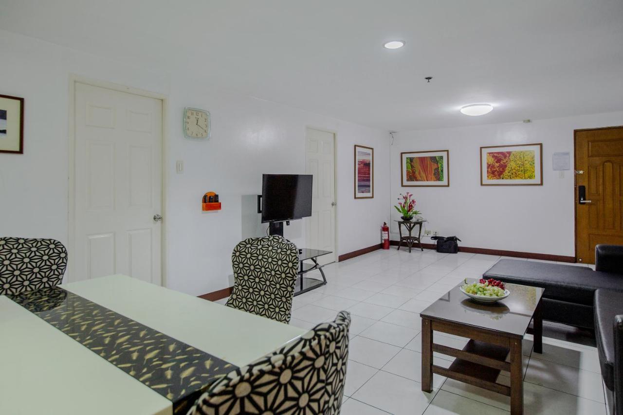 Capital O 201 Newgrange Condotel Cidade Quezon Exterior foto